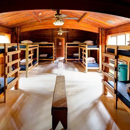 Hi Athabasca Falls - Hostel-2